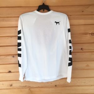 PINK Victoria's Secret Long Sleeve T-Shirt